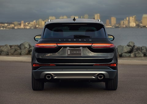The rear lighting of the 2024 Lincoln Corsair® SUV spans the entire width of the vehicle. | Irwin Lincoln in Freehold NJ