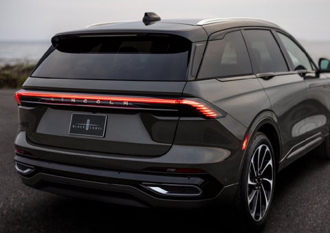 The rear of a 2024 Lincoln Black Label Nautilus® SUV displays full LED rear lighting. | Irwin Lincoln in Freehold NJ