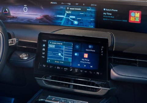 Driving directions are shown on the center touchscreen. | Irwin Lincoln in Freehold NJ